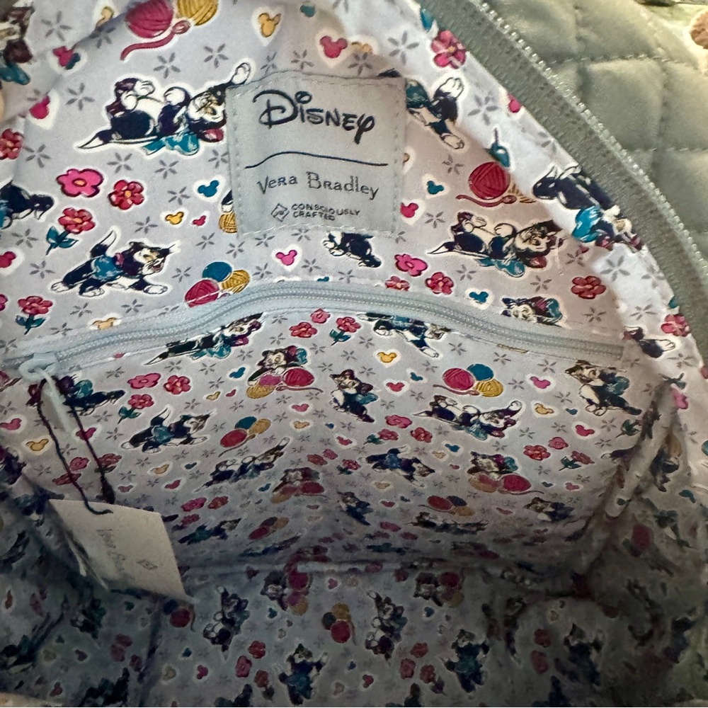 NWT. Vera Bradley Disney Small Backpack in Cotton - Picture 13 of 16